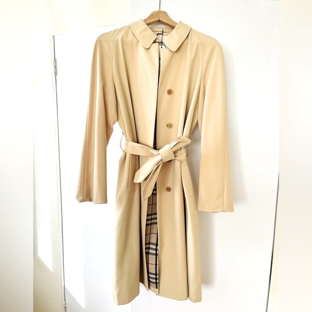 Burberry jacket/coat, maize color (Size 6)